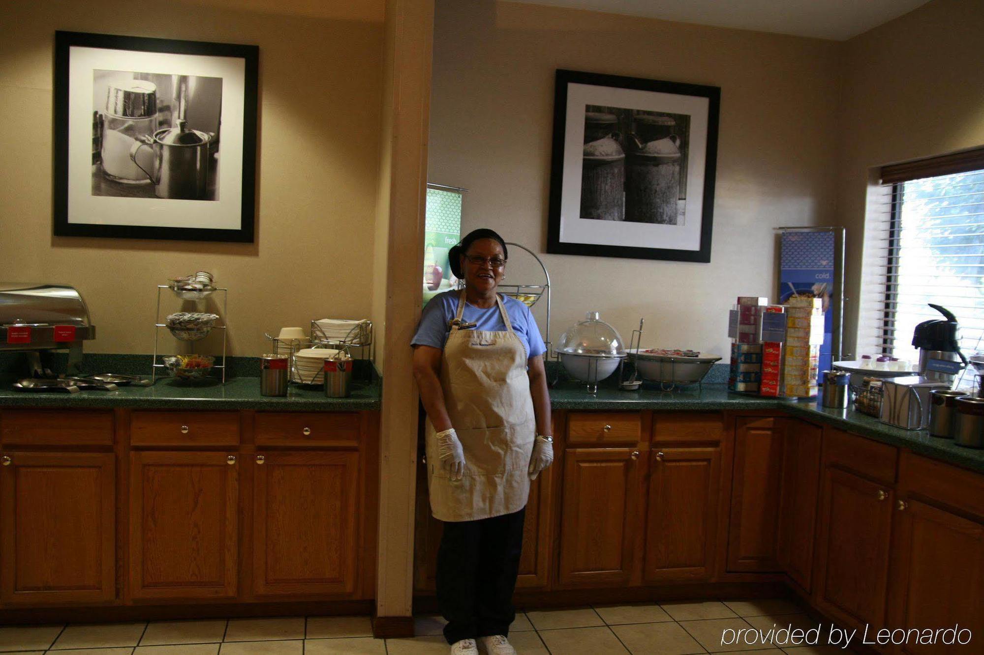 Hampton Inn Madison Ristorante foto
